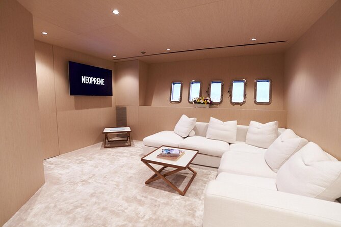 108 ft Neoprene Overmarine Yacht - The 108-Foot Neoprene Yacht Experience in Cabo San Lucas