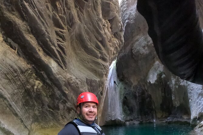 2-Day Tour with Canyoning and Rappelling to the Infiernillo Canyon - Practical logistics: pickup, the meeting point, and small-town cash reality