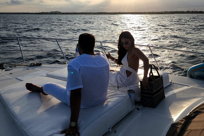 2 Hour Sunset - 47' Azimut, Tulum, Playa del Carmen, Riviera Maya - Crew energy: the difference between a trip and a moment