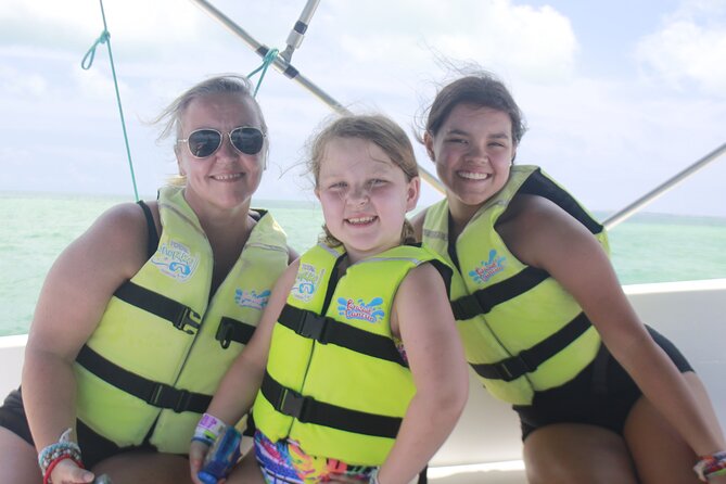 2 in 1 Parasailing and Jet Sky Tour in Cancun - Parasailing above Cancun: what 10 minutes in the air actually feels like