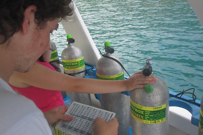 2 Tank Boat Dives for Certified Divers - How the staff picks the sites for your certification level