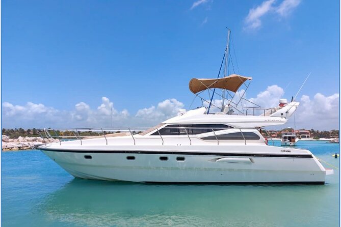 3 Hour Xpu-Ha - 47' Azimut, Tulum, Playa del Carmen, Riviera Maya - Entering “Private Yacht Day” Mode at H2OH Sun Cruises