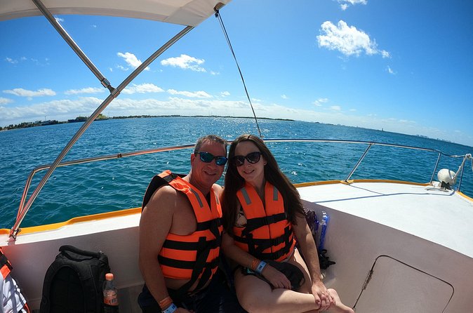 3 Hours VIP Semiprivate Tour Isla Mujeres Full Snorkeling Experience - Manchones Reef: the bigger finale for rays, turtles, and variety