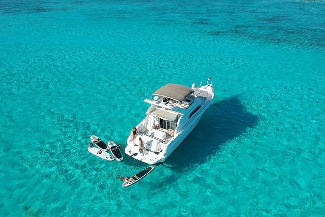 4 Hour - 51' Sea Ray, Tulum, Playa del Carmen, Riviera Maya - The Open Bar: A Standard Menu, Unlimited Pace
