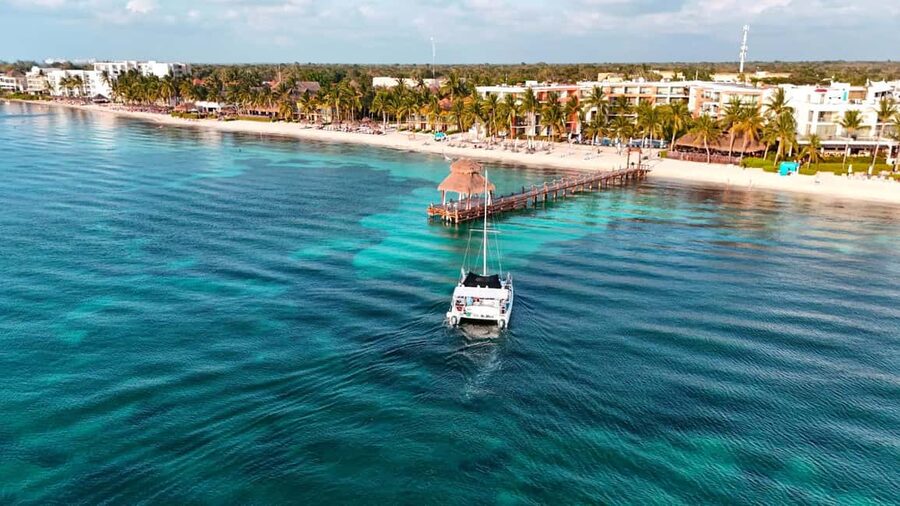 4 Hour Turtle Sanctuary Experience on a Luxury Catamarán - El Cielo Starfish Sanctuary on White Sands: A Different Kind of Snorkel Moment