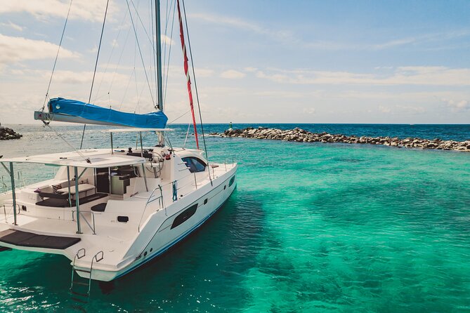 4H Luxury 44' Catamaran All-Inclusive in Tulum & Playa del Carmen - Food and drinks: ceviche lunch plus unlimited bar