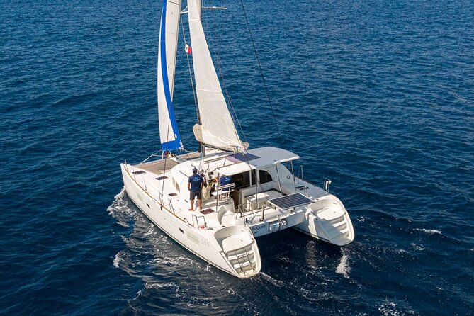 4H Private 38'Catamaran All-Inclusive in Tulum & Playa del Carmen - The Crew Factor: Named People, Consistent Praise