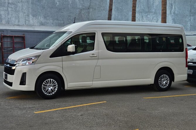 Acapulco Airport Roundtrip Transfers - Price and Value: What $75 Buys You Here