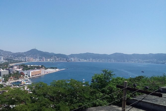 Acapulco City Tour - Princess Hotel Gardens and the Craftwork Market Stop