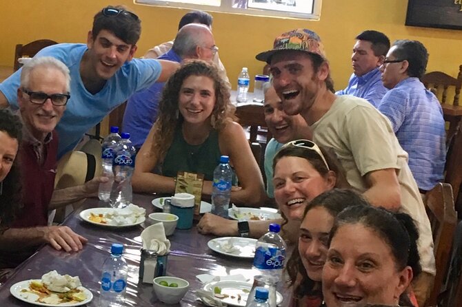 AvoCabo Food Tour - Drinks and mezcal: what is included vs what you buy