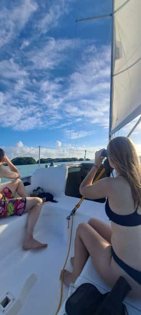 Bacalar: Lagoon Sailing Tour with Snacks and Drinks - Two anchor swim stops with crystal-clear water