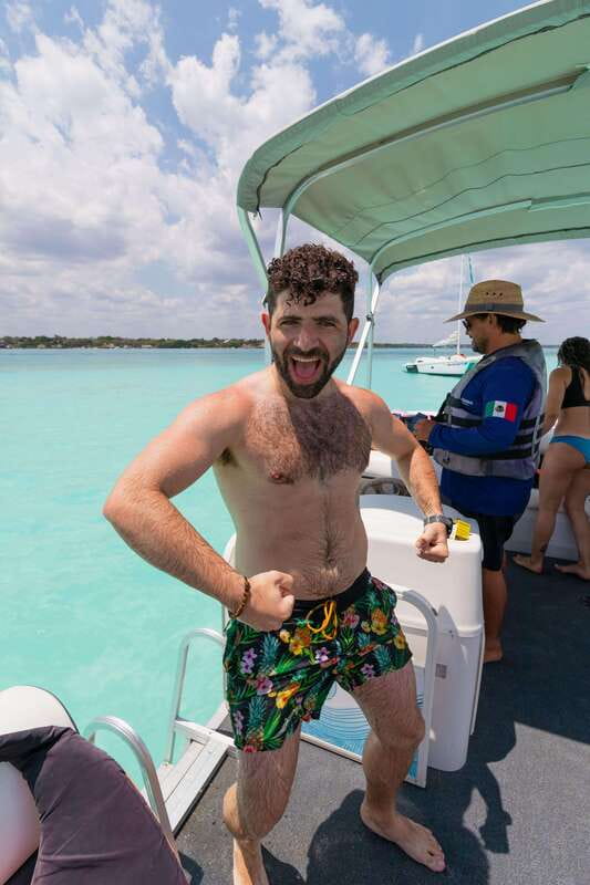Bacalar: Lake of Seven Colors Pontoon Tour with Fruit - Emerald Cenote and Cocalitos Cenote: stromatolites you can actually notice