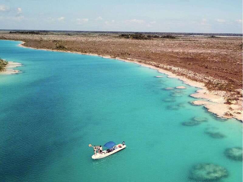 Bacalar: Magnificent Bacalar Lagoon Exclusive Boat Tour - Getting Your Bearings on Bacalar Lagoon’s Seven-Color Look