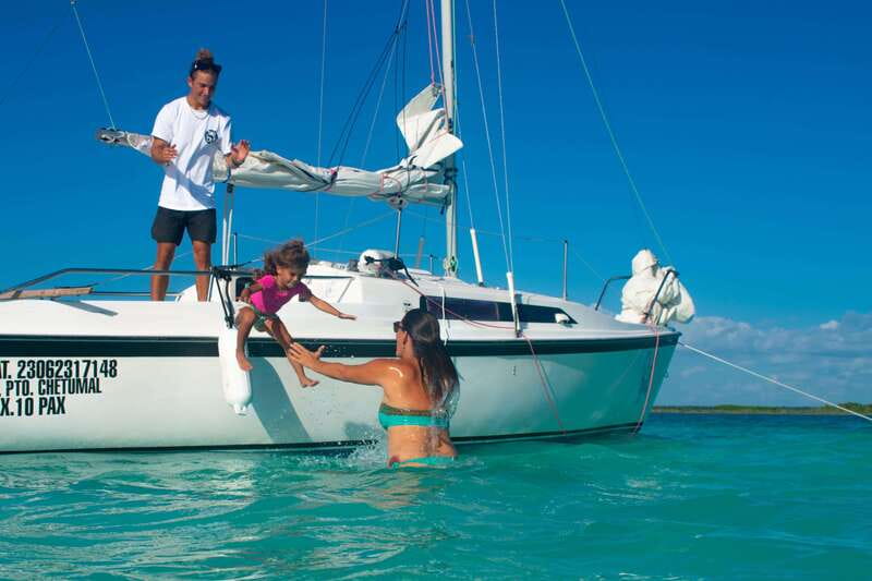 Bacalar: Private Sailboat Tour with Lagoon Swimming - South end swimming by mangroves, where it feels calmer