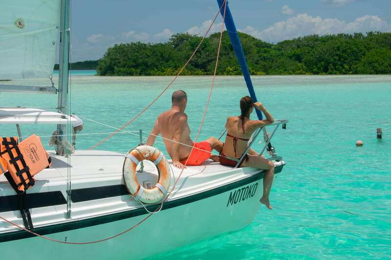 Bacalar: Private Sailboat Tour with Lagoon Swimming - Photo stops at Cenote Negro and El Canal de los Piratas, plus wildlife time