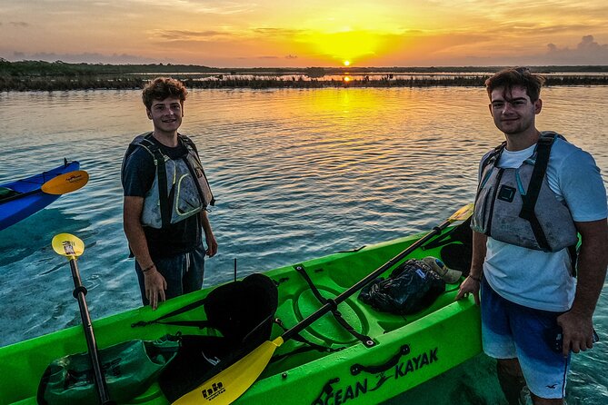 Bacalar Sunrise in Kayak - Stop 2 at Laguna Mariscal sunrise: the photo moment that sells the trip