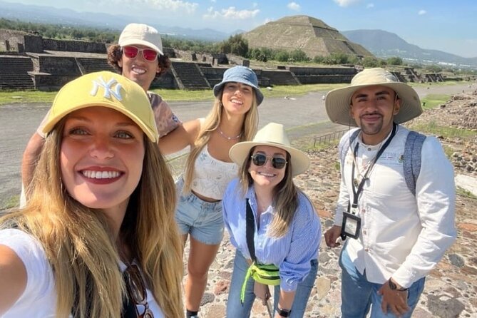 Balloon Flight and Teotihuacan Tour w/Breakfast from Mexico City - Pickup near Ángel de la Independencia, and why timing is everything
