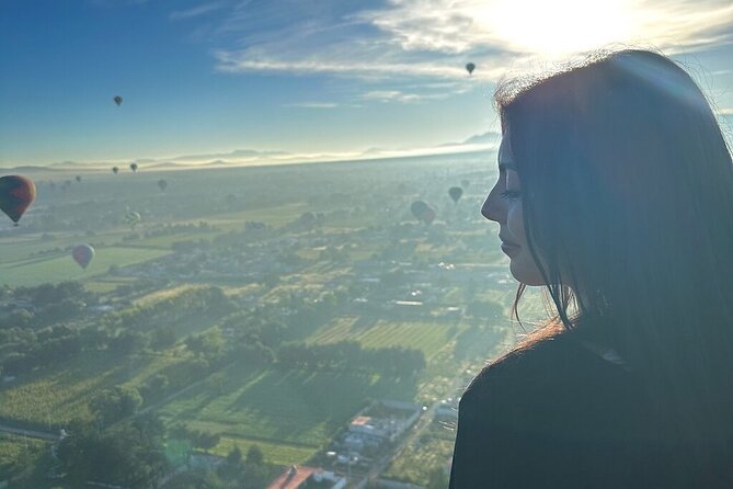 Balloon flight + Breakfast in cave + Pyramids + Pick up CDMX. - Key highlights worth waking up for
