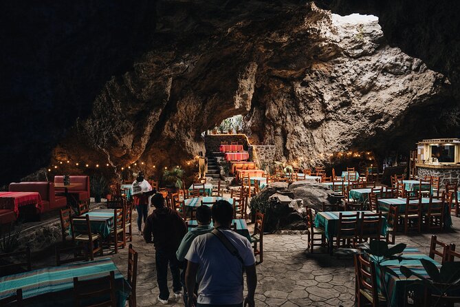 Balloon Flight + Cave Breakfast + Pick Up from CDMX or We Fly - Teotihuacan Pyramids Time on the Ground: What You Can Expect