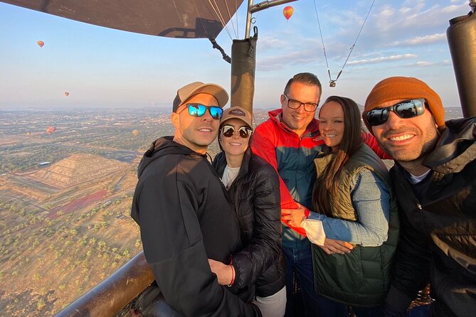 Balloon flight in Teotihuacán from Mexico City - Why Teotihuacán by hot air balloon feels different than ground tours