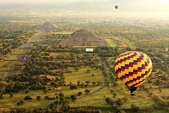 Balloon Flight with Breakfast in a Natural Cave and Transportation from CDMX - Landing Toast, Pilot Certificates, and That Post-Flight Glow