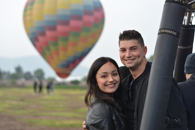 Balloon Flight with Breakfast in Cave and Pyramids of Teotihuacan - Landing details: sparkling wine toast, flight certificate, and photo add-ons
