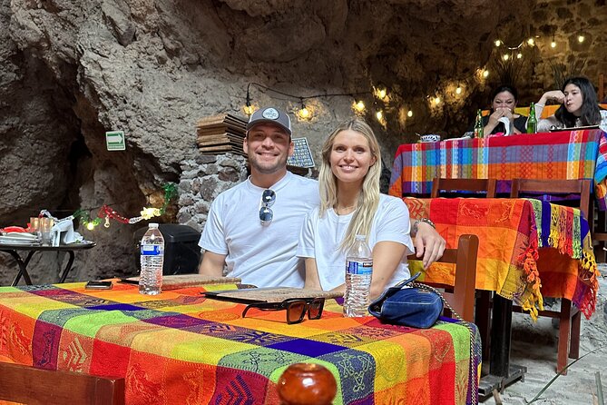 Balloon flight with breakfast in Cave and Pyramids tour from CDMX - Scheduling reality: early starts, long waits, and bus comfort