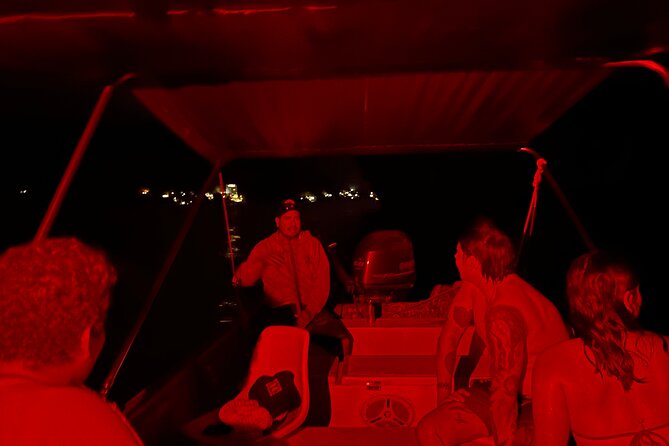 Bioluminescence & sunset local boat tour to Los Arcos Sanctuary - Night falls: bioluminescence rules, and how to get the best glow