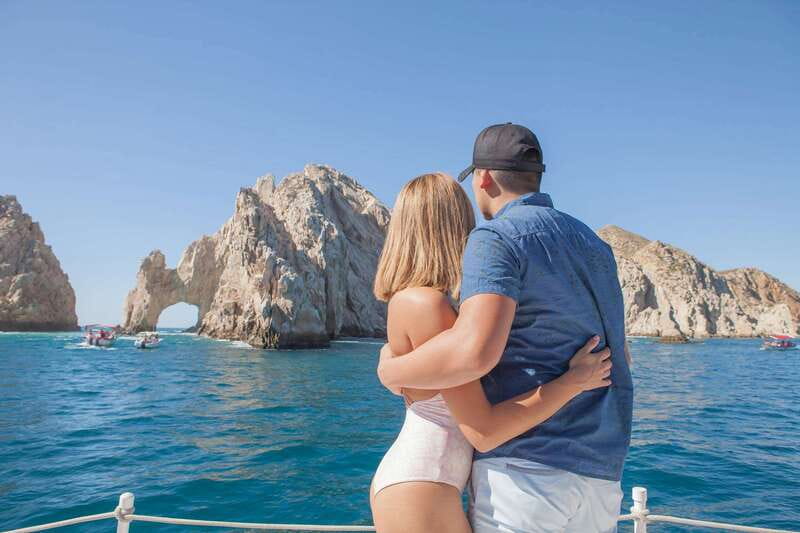 Cabo Catamaran Snorkel: Arch & Santa Maria, Open Bar, Snacks - Should you book? My practical call