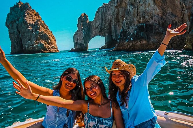 Cabo life Private Yacht in Los Cabos | 10 PAX & 3 HRS - Getting the most from the 3-hour time window