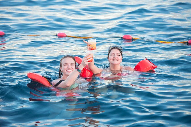 Cabo San Lucas Boat Tour with Snorkeling, Open Bar, and Lunch - Who This Tour Suits Best, and Who Might Be Happier Elsewhere