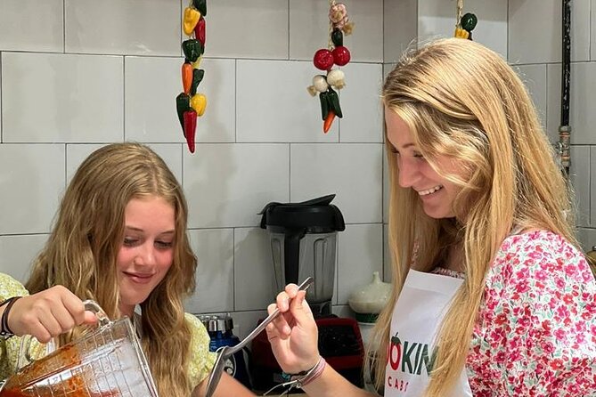 Cabo San Lucas Mexican Cooking Class Experience and Local Markets - Tortillas, Salsas, and Margaritas: The Starters That Set the Tone