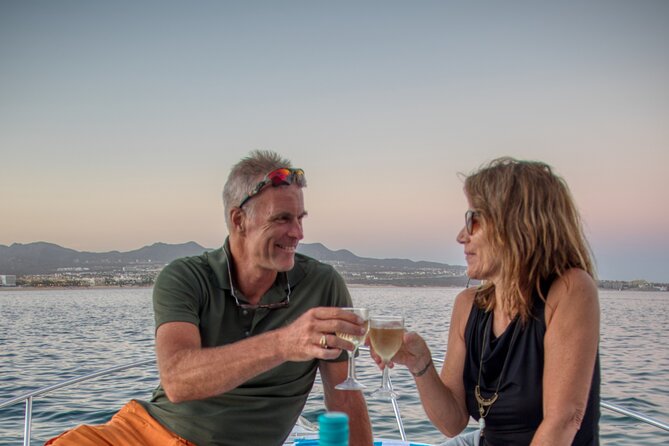 Cabo San Lucas Private Yacht Cruise with Open Bar - The Cabo Corridor Coastline Break, Plus the 3-Hour Beach Bonus