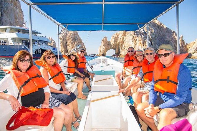 Cabo San Lucas sightseeing and Famous Arch tour - The private boat ride around El Arco, sea lions, and Lover’s Beach