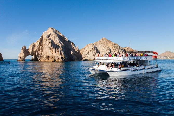 Cabo San Lucas Sunset Dinner Cruise with Open Bar - What to do about photos and tips when the DJ fades