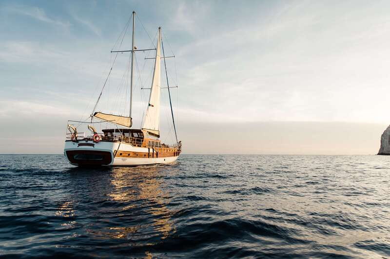 Cabo San Lucas: Sunset Yacht Cruise w/Chef Dinner & Open Bar - Tu Enamorado, dockside start, and that “deck-first” vibe