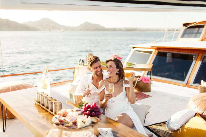 Cabo San Lucas: Sunset Yacht Cruise w/Chef Dinner & Open Bar - Service details that make or break a yacht night