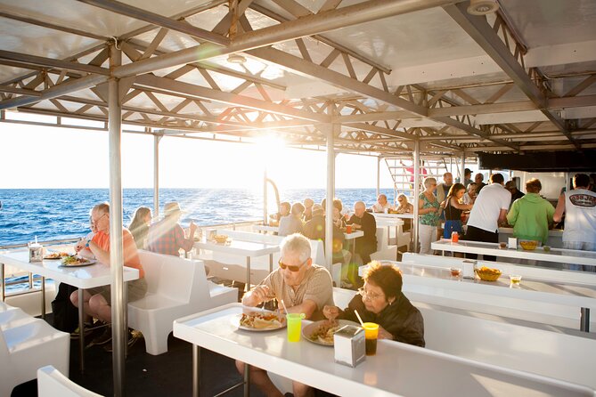 Cabo Sunset Dinner Cruise: Fajitas, Lands End and Party - Tips to Avoid Boarding Confusion and Maximize Your View