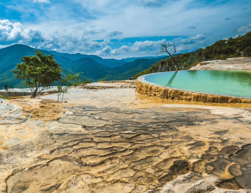Caminos del Condoy: Boiling water, Mitla. Mezcal - Key moments you should care about