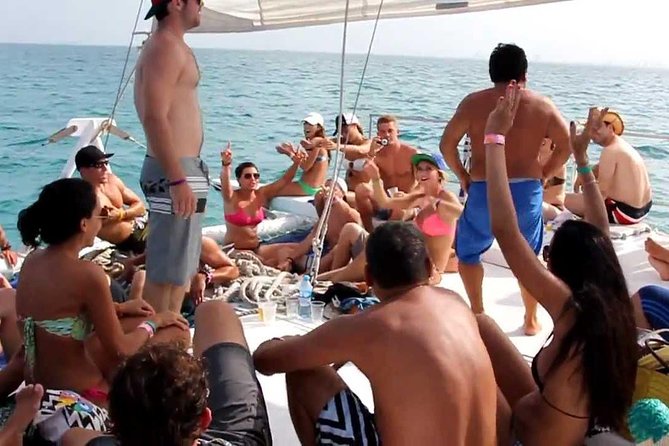 Cancun Adults Only Party Cruise to Isla Mujeres with Open Bar - Downtown Isla Mujeres Free Time: How to Use Your Time Smart