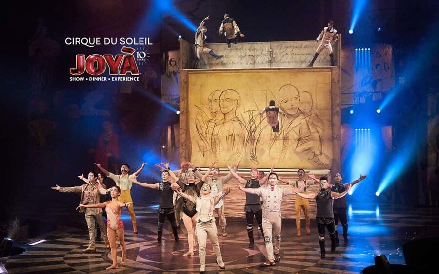 Cancún: Cirque du Soleil JOYÀ Show Ticket - Transport from Cancún and Playa del Carmen, when timing can get weird
