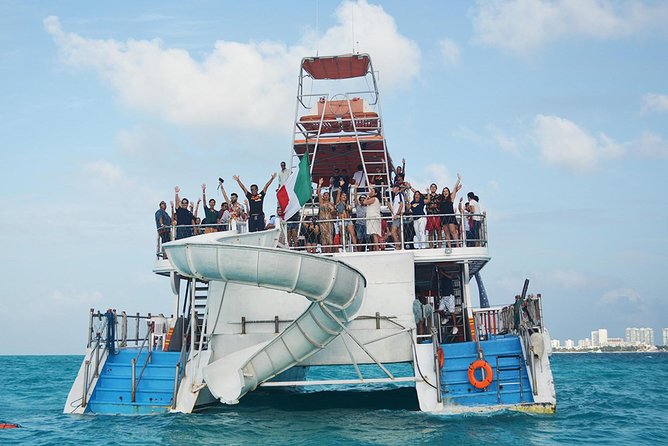 Cancun Dancer Cruise to Isla Mujeres with Snorkeling and Lunch - The Big Moment: Snorkeling at El Meco Reef (Read This Part Carefully)