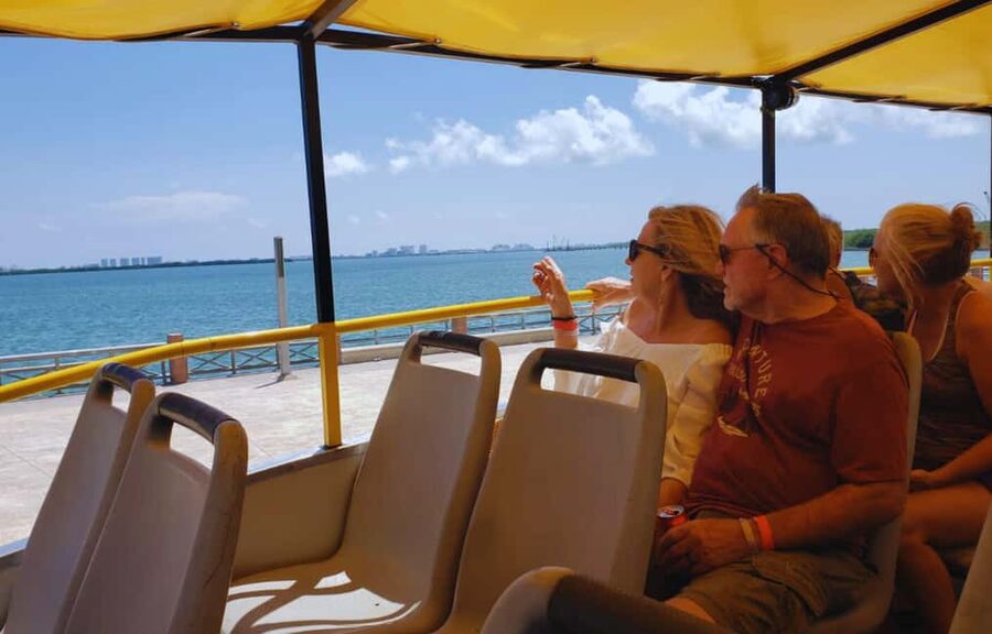 Cancun: Guided City Tour with Shopping by Double Decker Bus - Why the double-decker format works in Cancun