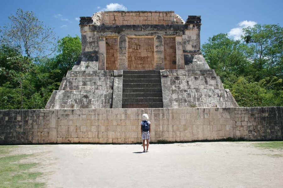 Cancun in its entirety: Chichen Itza ruins, cenote, and Valladolid - Getting to Chichén Itzá from Cancun and the Riviera Maya