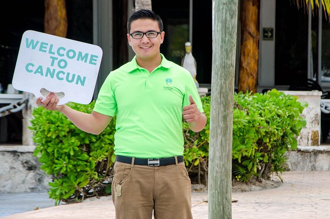Cancun Private Round trip Airport Transfer - Airport return: get picked up on time and arrive early