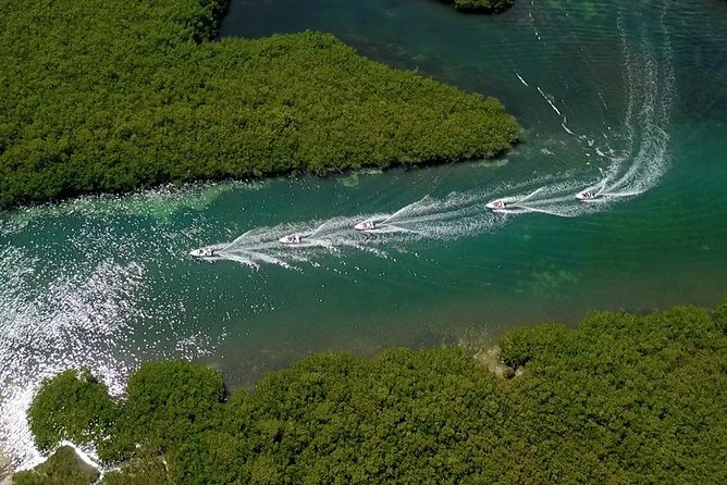 Cancun speedboat and snorkel tour: shared speedboat - Stop 1: safety talk, mini boat lesson, and learning to drive