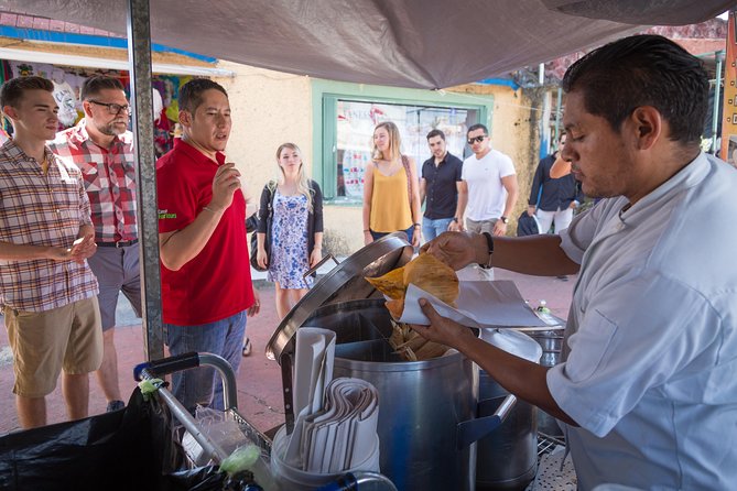 Cancun Street Food Tour with Food Stalls, Local Market and Murals - Bonampak murals: free art, quick photos, and a culture pause