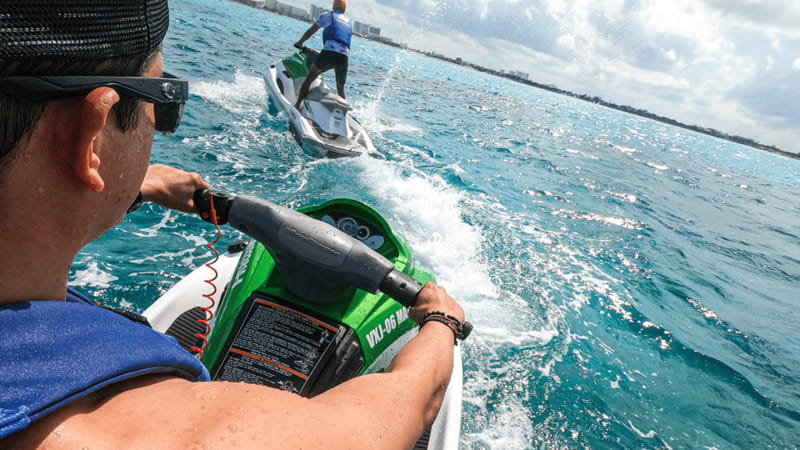 Cancun: Waverunner in Nichupte Lagoon - Nichupte Lagoon speed with real mangrove scenery