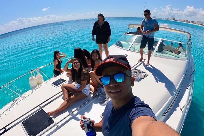 Cancun yachts rental BEATIFUL YACHT 46FT, 15 PAX MAX 25P6 - BYOB in Cancun, How That Helps Your Budget