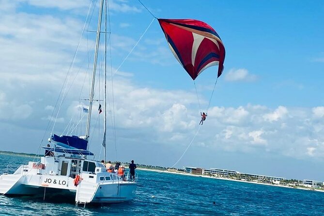 Catamaran Cruise in Riviera Maya With Snorkeling & Beach Club - Pickup, drop-off, and timing that can affect your day